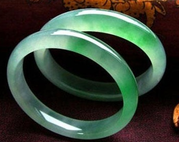 翡翠手镯的行情价格  第8张