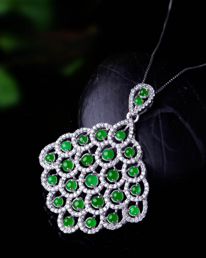 翡翠半岛房豆网后疫情时代，翡翠行业将何去何从？五大关键词值得注意  第12张