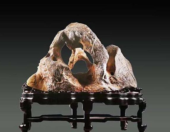 奇石价格偏高？大佬：现在奇石价格就像三十年前古玩的价格一样低  第1张