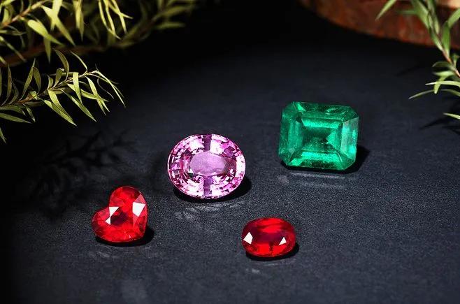 彩色宝石成为增值最快的珠宝之一  第7张
