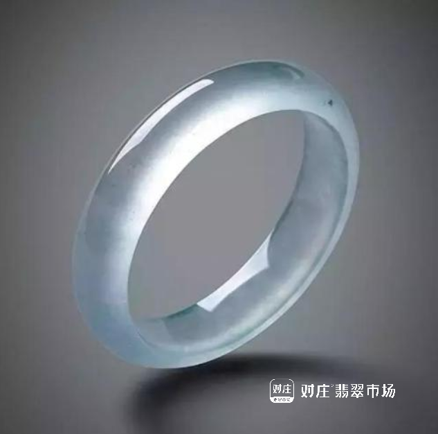 全国玉批发市场翡翠变异是怎么回事？   第2张