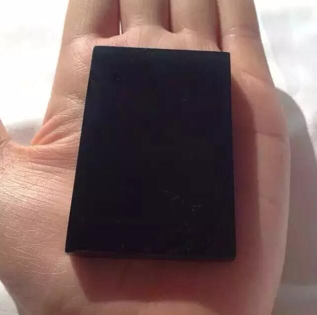 解析翡翠特殊品种——墨翠  第2张