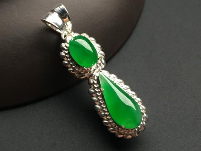 翡翠和玉如何区别未来的翡翠市场行情将会如何变化呢！  第3张