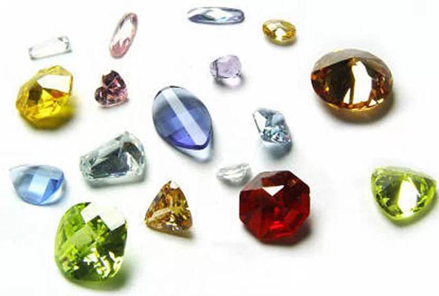 40张图告诉你真正的翡翠长啥样！  第21张