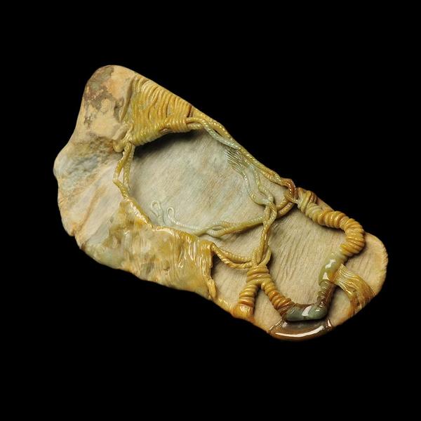 翡翠行业的未来趋势如何?有何应对办法? 第2张