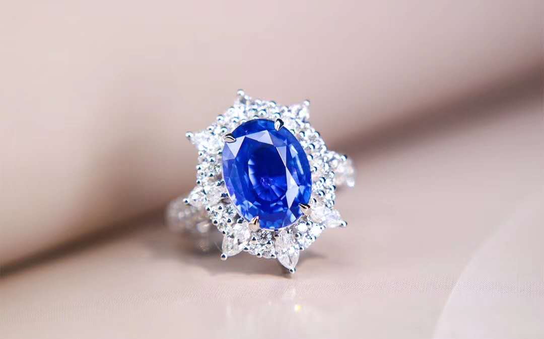 干青翡翠多少钱天然蓝宝石与优化蓝宝石有何区别  第4张