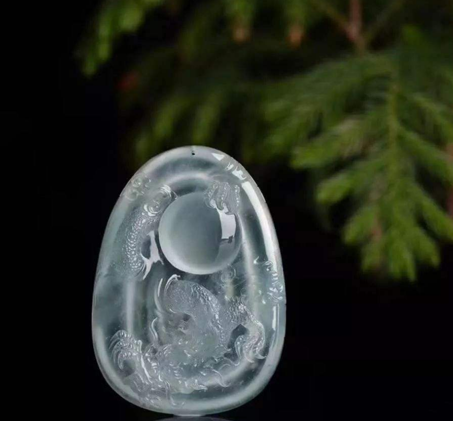 疫情持续蔓延，缅甸玉石批发市场再次关闭，翡翠价格又要上涨？  第3张