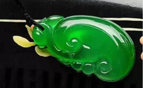 缅甸翡翠玉器市场“黄金有价玉无价”，现在的翡翠市场到底是怎么样的呢？  第4张