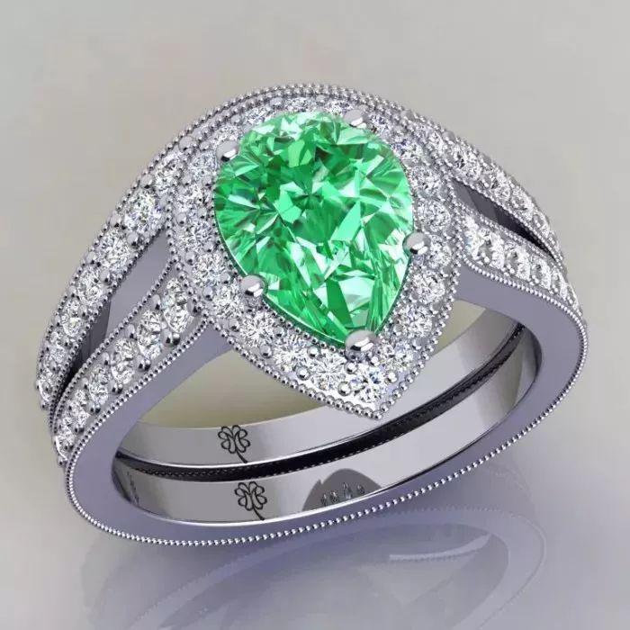 沙弗莱石PK薄荷榴石，谁才是石榴石家族的最强“升值王”？  第6张