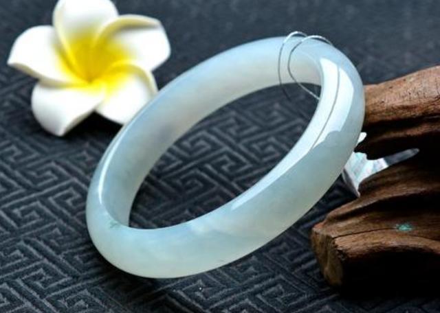 翡翠价格虚高？了解这7个真相，你才能真正明白翡翠的价值  第11张