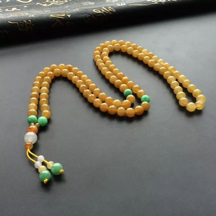 黄翡一般多少钱可以买到？快来跟我一起了解这些知识！  第4张