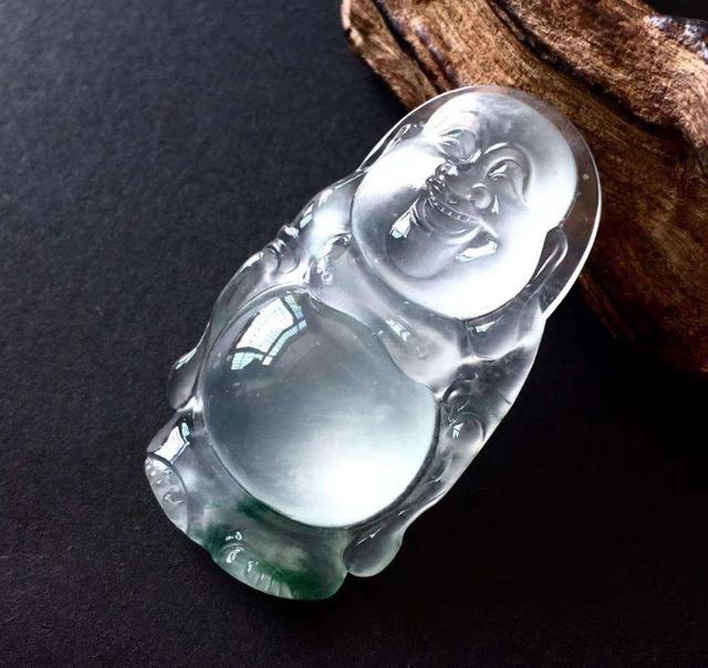 同是糯种翡翠，为什么价格差距那么大？原来翡翠还可以这样细分  第13张