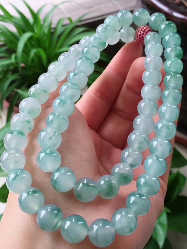 如懿的翡翠戒指翡翠价格一般多少钱？最清晰的翡翠价格对照表！  第5张