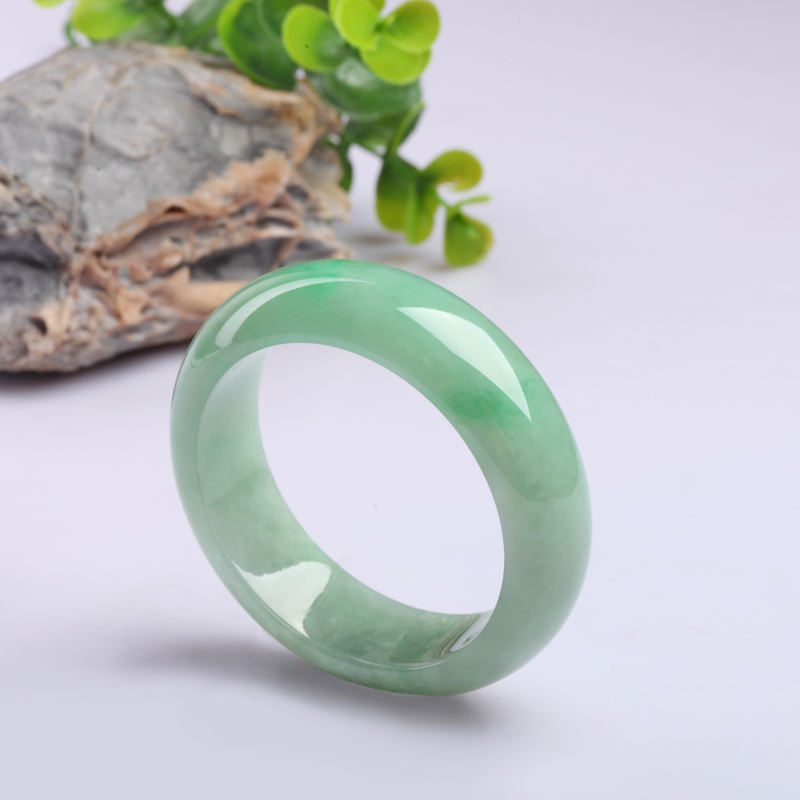 翡翠糯与豆的区别你全知道吗？  第1张