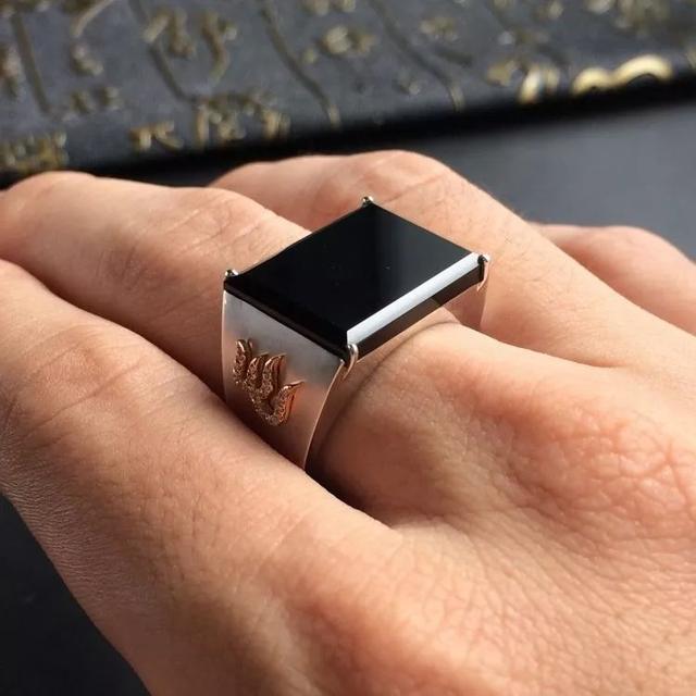 和田玉和翡翠的区别缅甸人称其为情人的影子！冰种墨翠价格可真不便宜  第5张