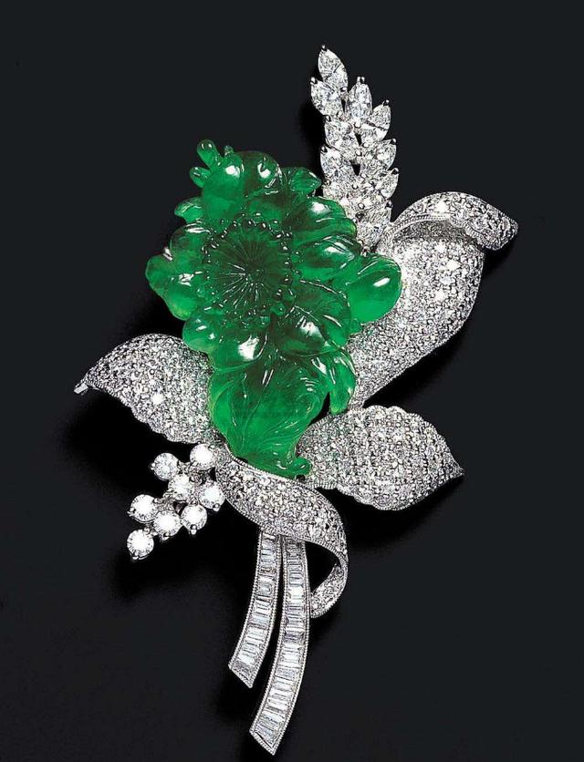 赌石 冰种翡翠翡翠渐渐转入淡季，很多翡翠都开始走向有价无市？  第4张