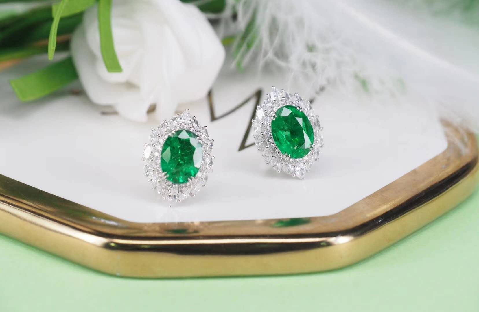 为什么近年来祖母绿的价值迅速上升？  第1张