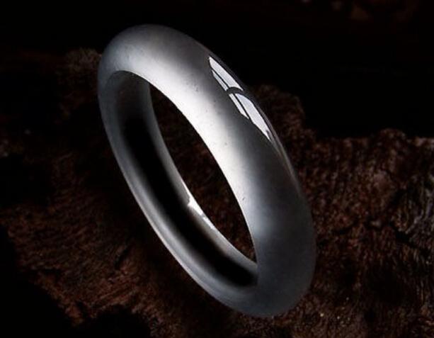 从无人问津到身价千万，无色玻璃种的完美逆袭  第5张