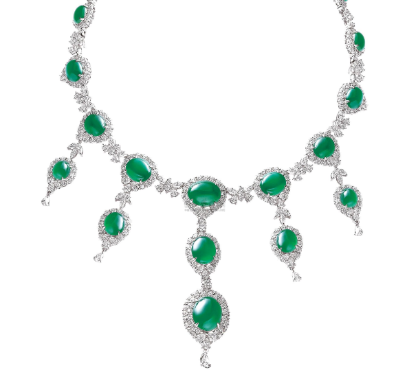 玻璃种翡翠市场行情走向将会如何？  第5张