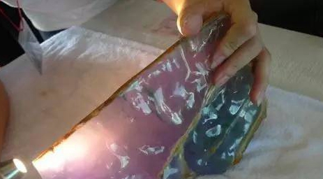 什么是翡翠中的木那料？木那料有什么特点？市场价值如何？  第12张