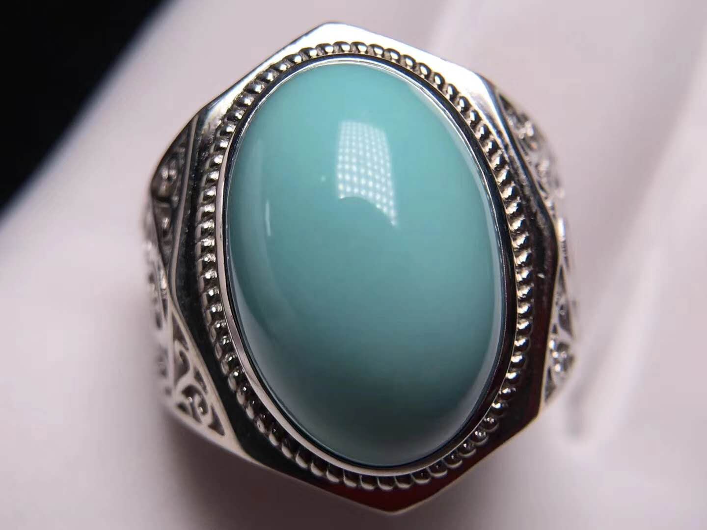 翡翠足金吊坠克价超过一千？揭秘丫角山绿松石不为人知的天价秘密  第7张