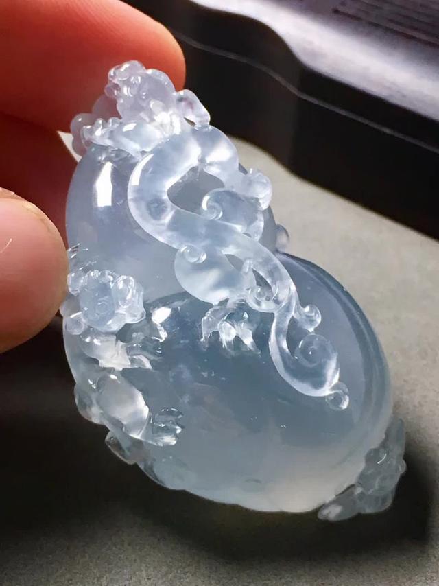 2014缅甸翡翠什么样的翡翠是好翡翠？翡翠的品质和颜色分级小解  第1张