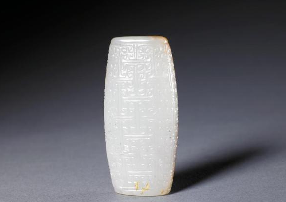 玉石市场不景气，羊脂玉价格跌了吗？来看看这份羊脂玉拍卖榜单  第1张