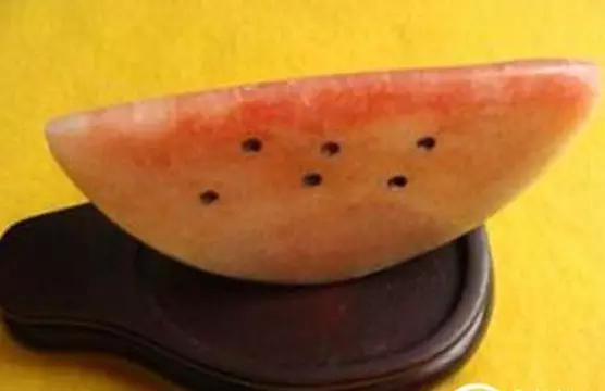 翡翠西瓜是什么？翡翠西瓜为什么如此的珍贵   第2张