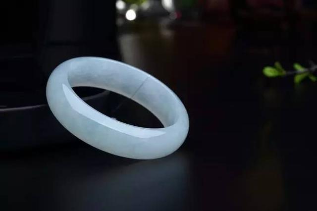 Hot！｜翡翠价格全攻略，你的翡翠手镯到底值多少钱？  第6张
