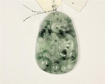 豆种翡翠就是低端翡翠吗？有的豆种比玻璃种还贵呢！  第3张