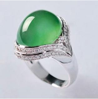 怎样鉴别翡翠玉镯翡翠实战：几百到几亿都有，图解各级别翡翠！  第4张