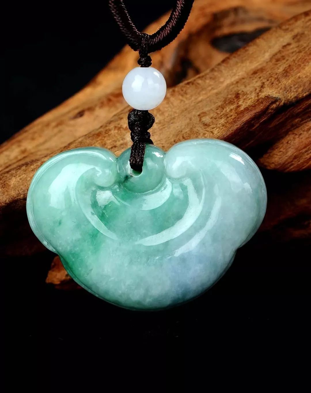 是不是所有的A货翡翠都很贵？几百元的翡翠能买吗？  第13张