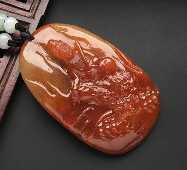 翡翠手镯圈口磨损红色的翡翠为什么称为红翡，而不是红翡翠？原来它是一种次生色  第7张