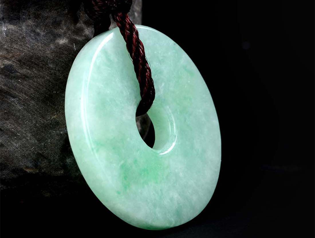 翡翠可以买吗豆种翡翠真的不值钱吗？看完你就不这么想了！  第4张