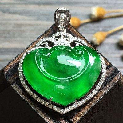 翡翠a货糯种价格现在的翡翠价格多少？行家带你揭秘翡翠行情  第2张