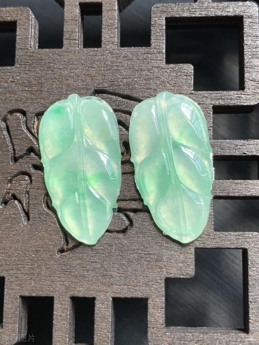 金丝成线谱华章，金丝入翠抒玉境——金丝种翡翠  第13张