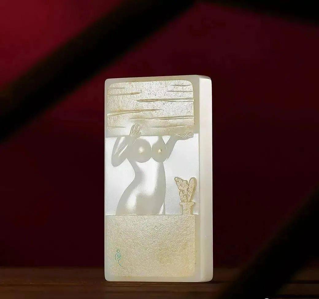 网上的翡翠能买当下和田玉市场流行的是什么？  第4张