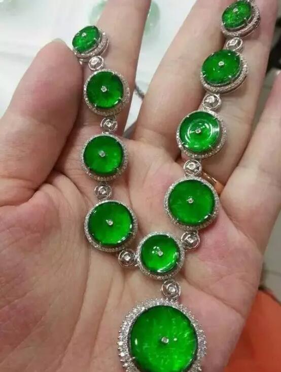 为何它不值钱？翡翠特殊品种——铁龙生  第7张