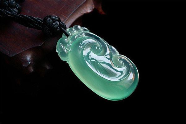 翡翠行情未来趋势还会怎么变？  第8张