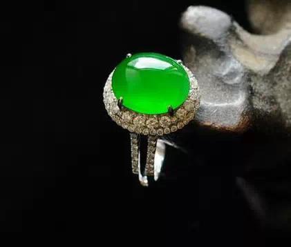 40张图告诉你真正的翡翠长啥样！  第26张