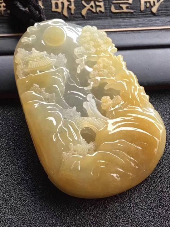 从备受瞩目到遭人嫌弃，经历高开低走后，白色翡翠终于再次逆袭！  第2张