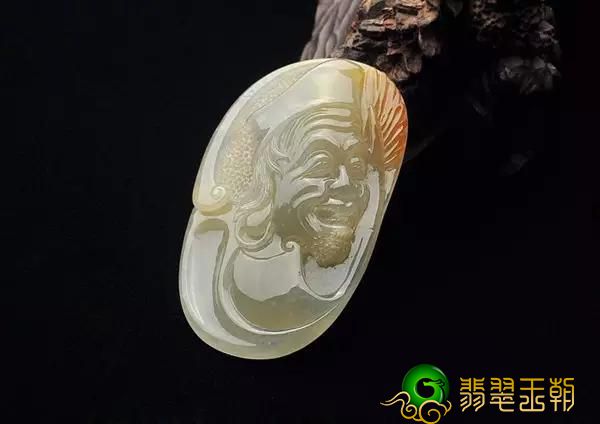 翡翠济公：自命清高却善济度人，家世凄凉却喜不自胜！   第2张