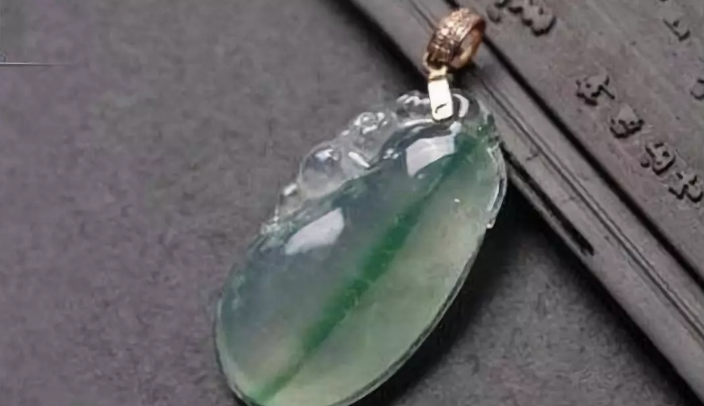 金丝成线谱华章，金丝入翠抒玉境——金丝种翡翠  第8张