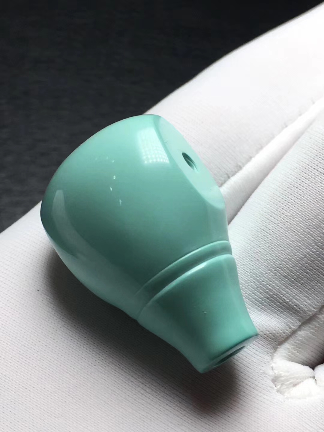 翡翠足金吊坠克价超过一千？揭秘丫角山绿松石不为人知的天价秘密  第9张