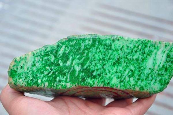 翡翠蓝水雪花关于翡翠的这些知识，你知道多少？  第2张