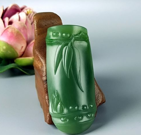 翡翠原石没肉2020年和田玉市场将大变天？这6大趋势或成主流  第6张