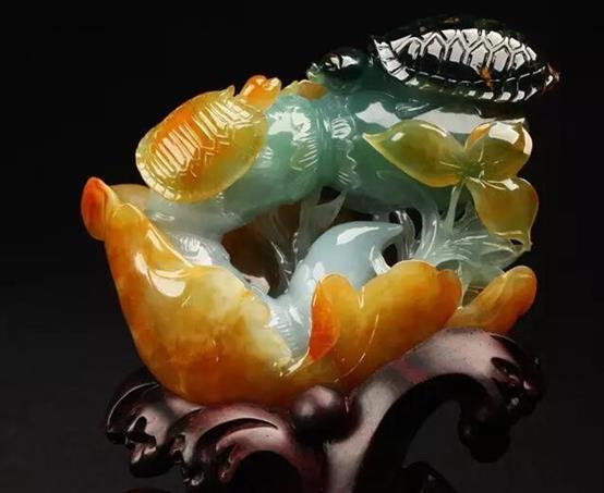 浅谈摆件收藏潜力，为何每个大富之家都有翡翠摆件  第2张