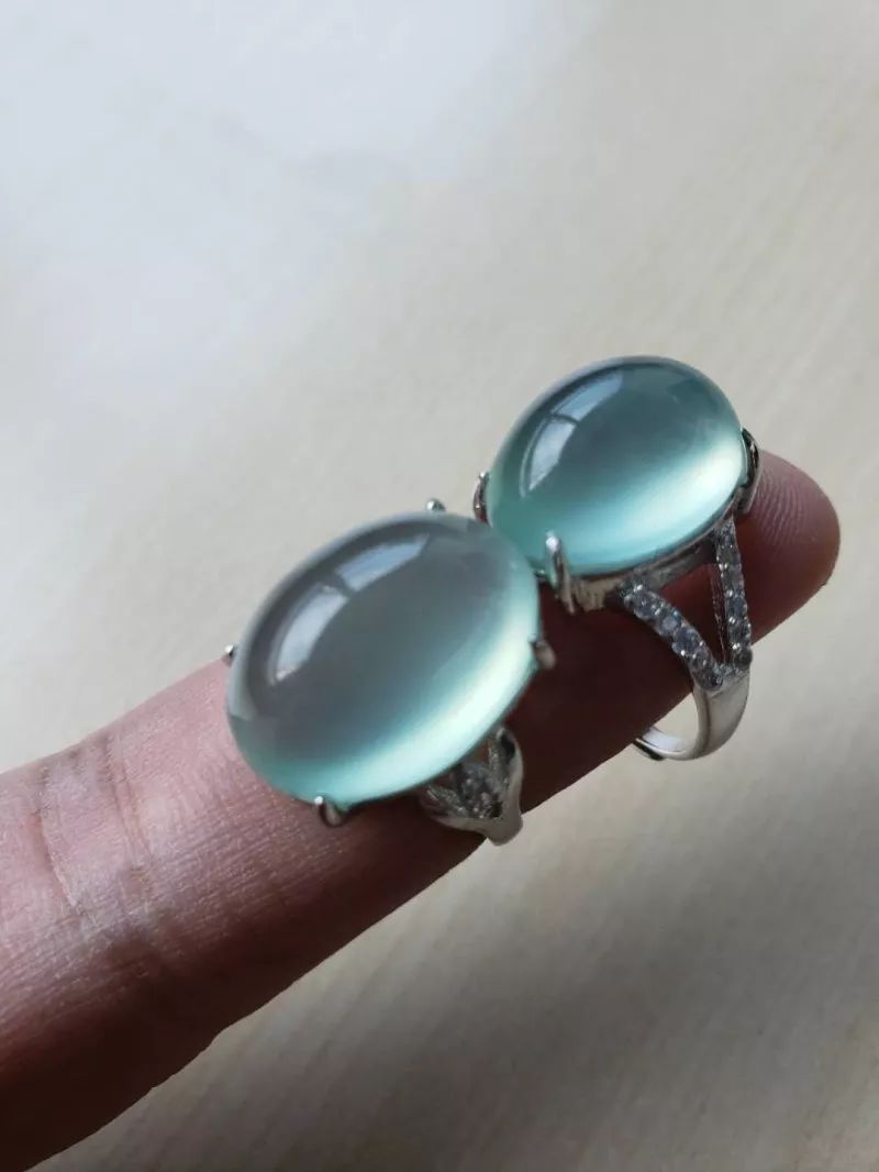 蓝水翡翠天青冻极为相似价值却天差地远 你分得清楚吗  第11张