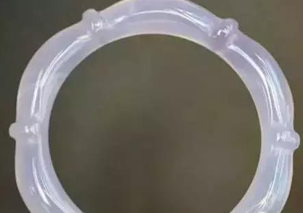 翡翠手镯的行情价格  第5张