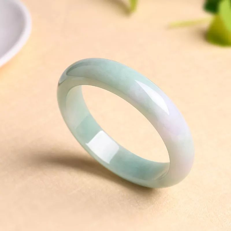 花了10万元买的春带彩翡翠手镯，“春”给冻掉了？真相到底如何？  第4张